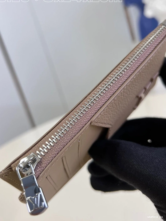 WIS COIN HOLDER VUITTON CARD LOUIS 0202